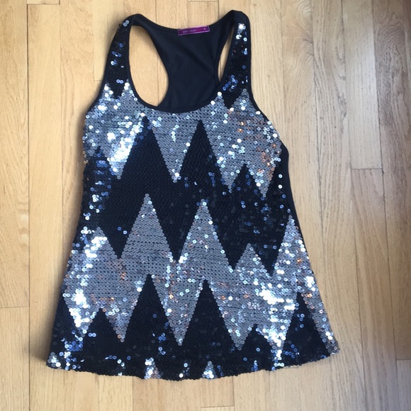 Sparkling tank top - Picture 7 of 10